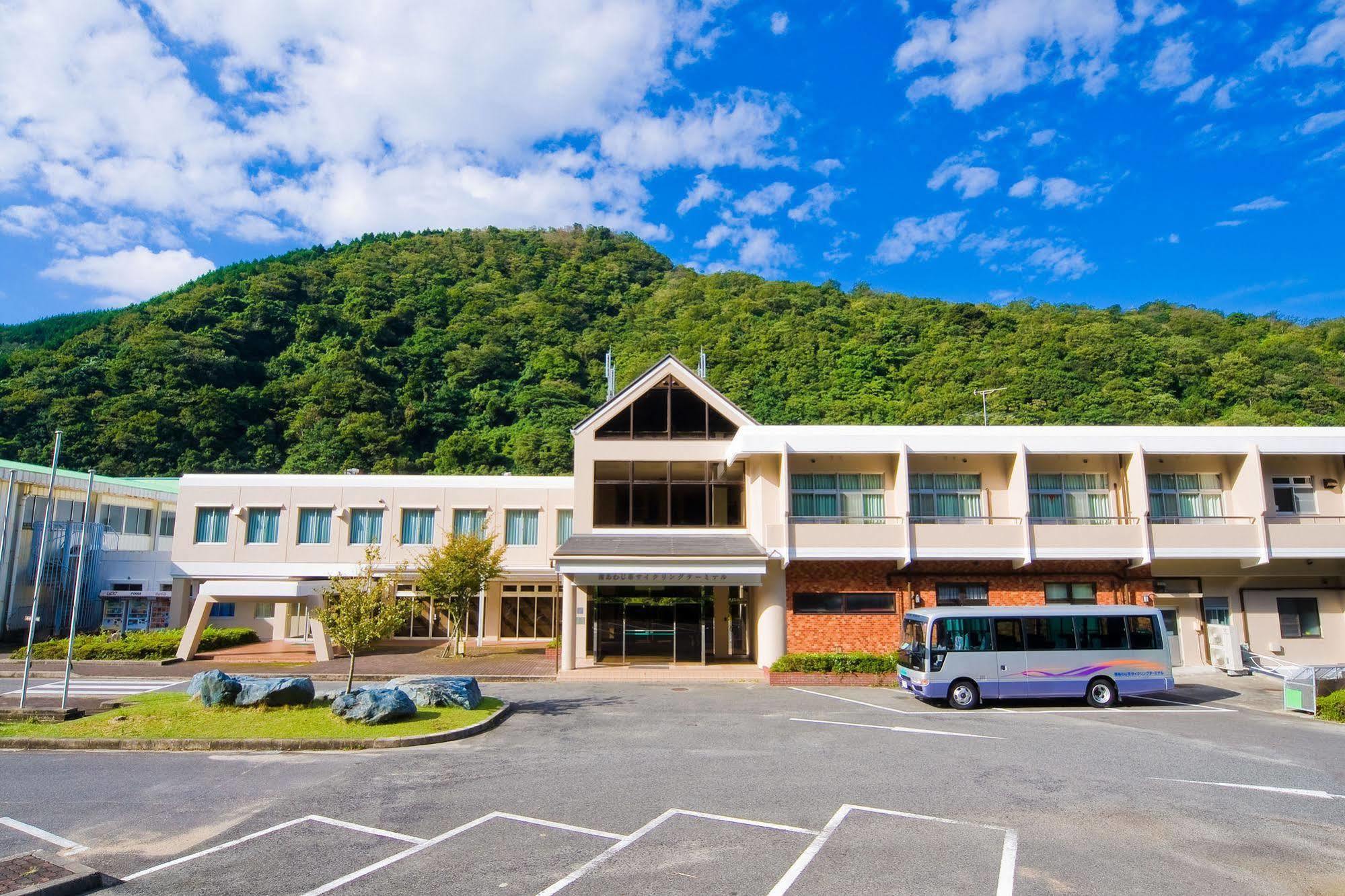 Yuzuruhaso Minamiawaji Exterior foto