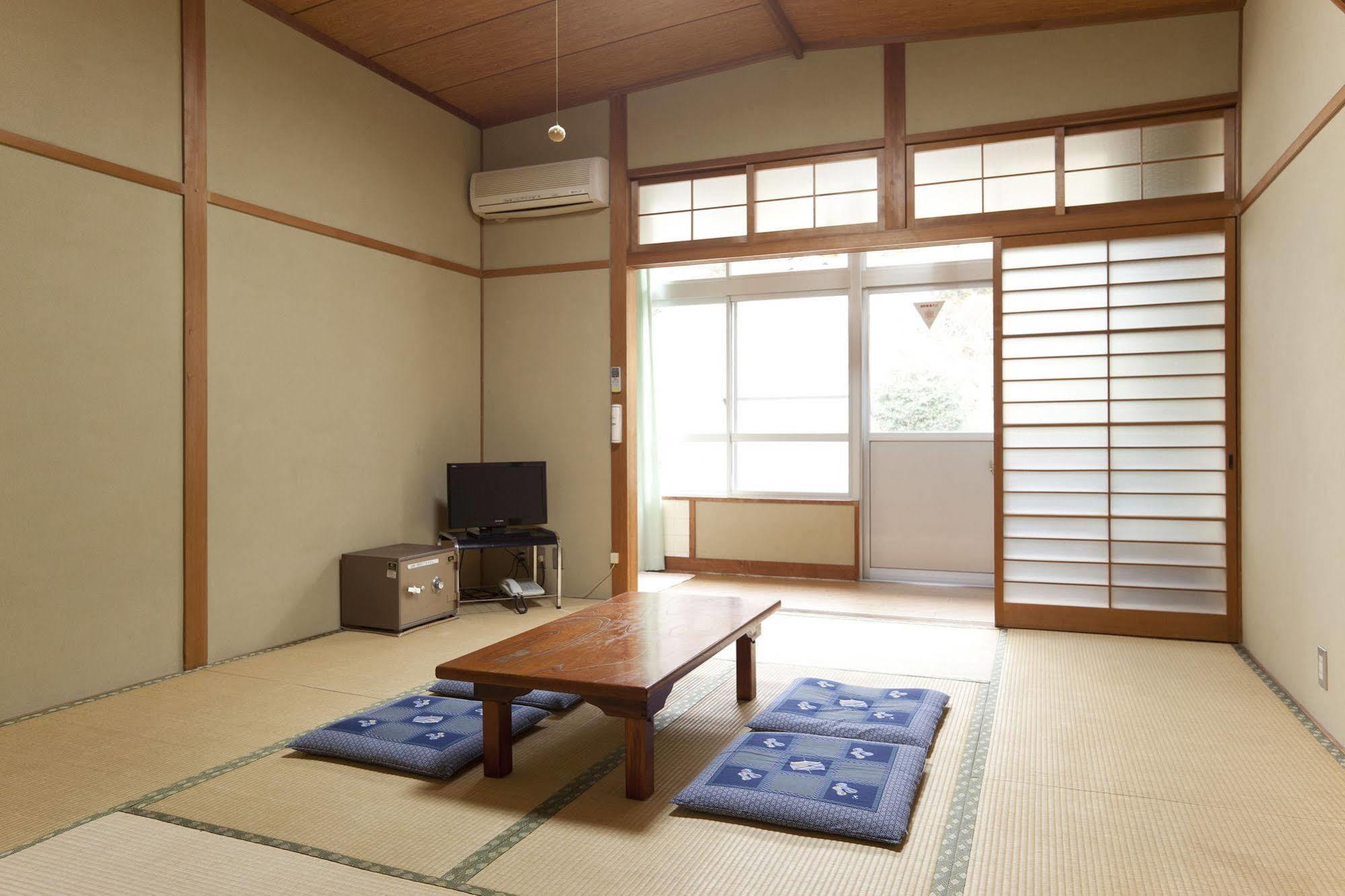 Yuzuruhaso Minamiawaji Exterior foto